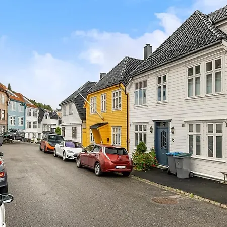 Dinbnb Homes I Panorama View 600m From Bryggen * Bergen